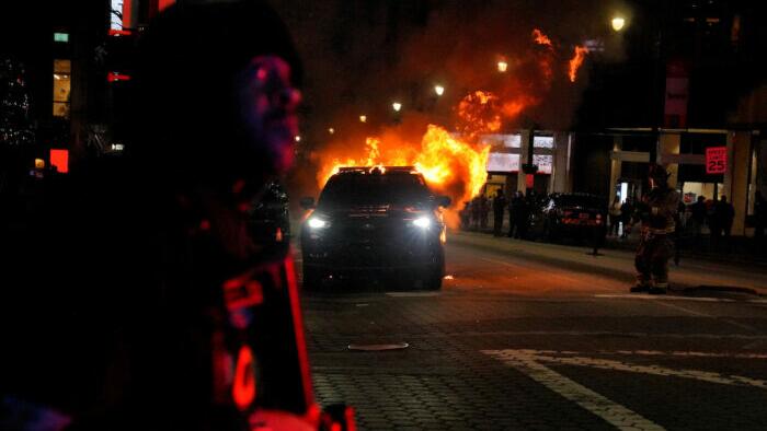 "Domestic Terrorism" - Atlanta Mayor Disputes Claims That Anti-Police Riots Weren't Violent - Vimarsana News