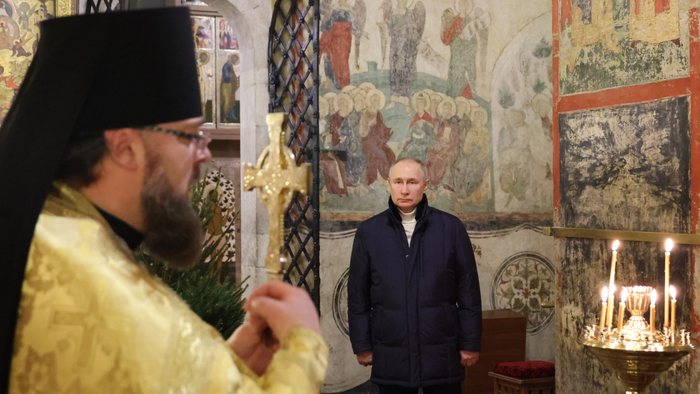 Western Media Blames Putin For Quick Collapse Of His Own Christmas Ceasefire