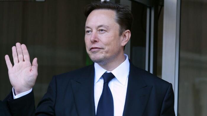 NextImg:Elon Musk: "Most Are Oblivious" To The Danger Of World War 3