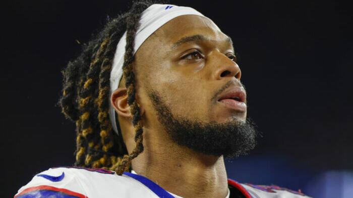 NextImg:Damar Hamlin Is Asked About Why His Heart Stopped: 'Something I Want To Stay Away From'