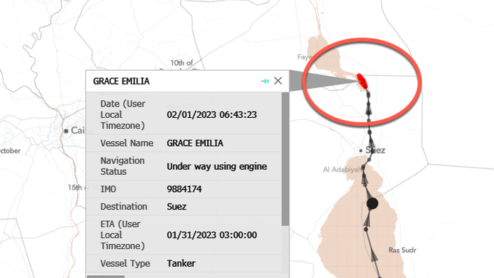 NextImg:LNG Tanker Runs Aground In Suez Canal