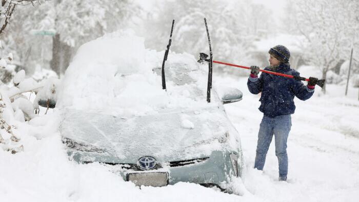 NextImg:More Than 1,700 Flights Canceled As Major Winter Storm Engulfs Much Of US