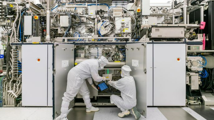 NextImg:China-Based Former Employee Accused Of Stealing Data From Dutch Chip Giant ASML