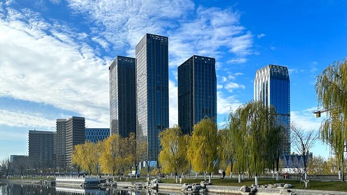 NextImg:"Tsunami Of New Supply": China Slumping Office Rental Market Faces Historic Crisis