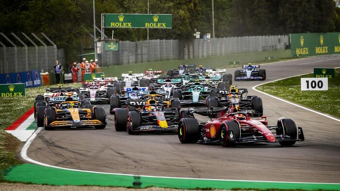 NextImg:Formula 1 Boss: We "Will Never Switch To Electric"