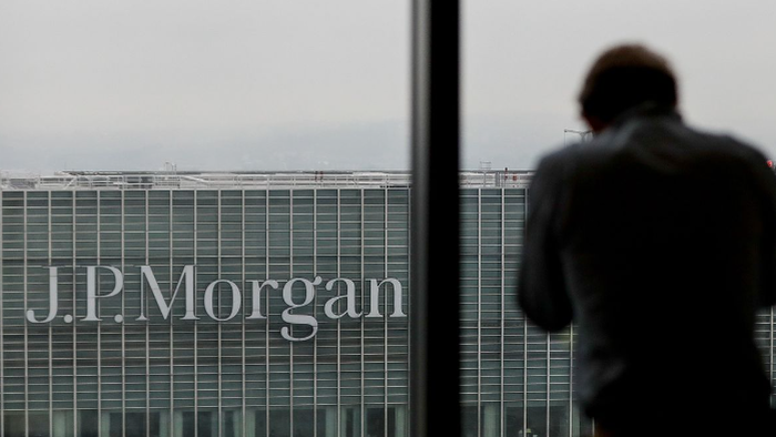 NextImg:HBSC And JPMorgan Tighten Belts, As Layoffs And Bonus-Slashing Continue Across Wall Street