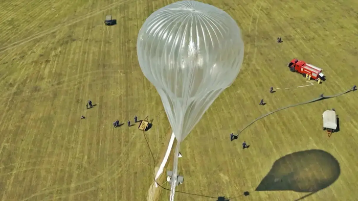 NextImg:Ukraine Shoots Down 'Decoy' Russian Balloons As Moldova, Romania Report High-Altitude Objects