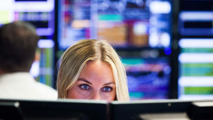 NextImg:Futures Drop As Tech Earnings Disappoint, Payrolls Loom
