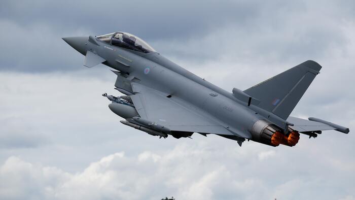 NextImg:Russia Warns Of "Consequences For Entire World" If UK Sends Jets To Ukraine