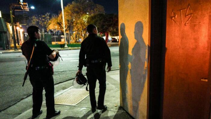 NextImg:Los Angeles Police Union Says Officers Should No Longer Respond To Certain Calls