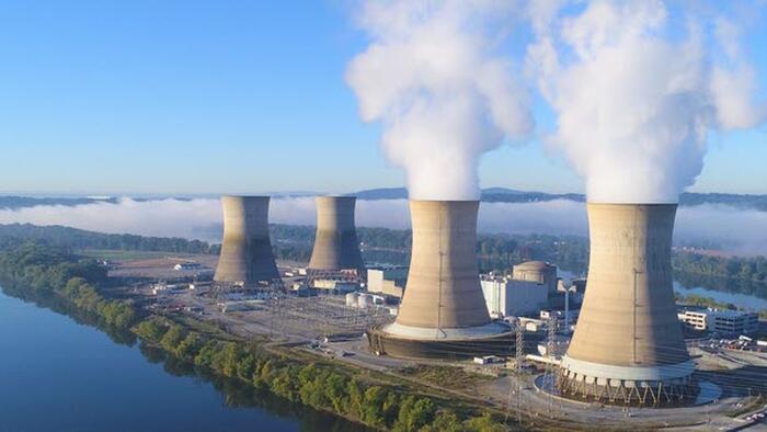 NextImg:Ending Illinois' Ban On New Nuclear Power Plants Should Be A Bipartisan No-Brainer