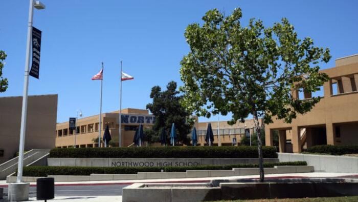 NextImg:How Unions Influence School Districts' Financial Rankings