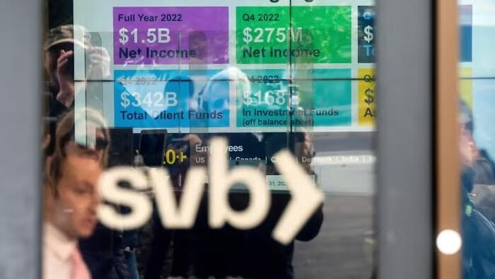 NextImg:Venture Capitalists Circle SVB's Carcass