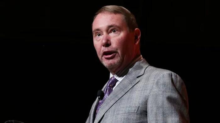 NextImg:"The Fed Is Broke" - Gundlach Likes Gold, Fears "Expanding Wars" Most