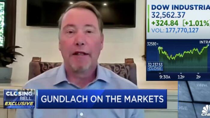 NextImg:"Economic Headwinds Are Building" - Jeff Gundlach Warns Of Imminent Recession