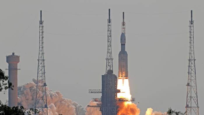 NextImg:Starlink Competitor OneWeb Completes Satellite Constellation