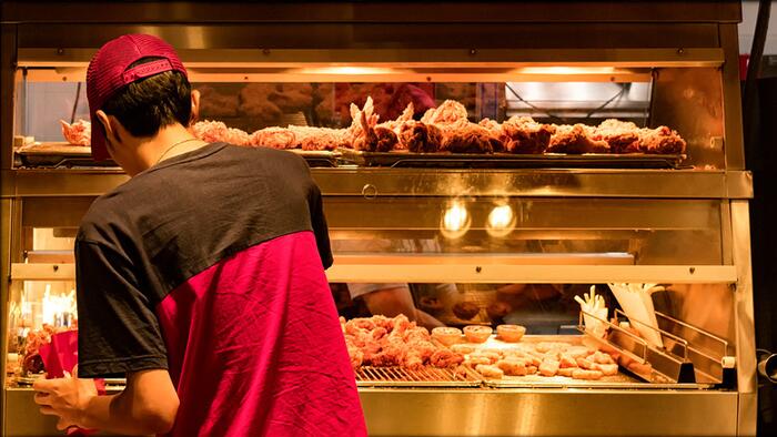 NextImg:60% Of Restaurants Struggling To Find Enough Employees