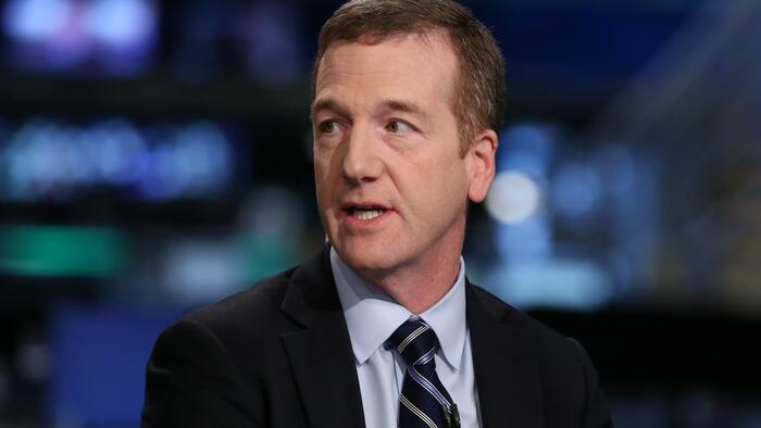 NextImg:Mike Wilson Flips Back To Bearish, Says "Sell Any Bounces Until We Make New Bear Market Lows"