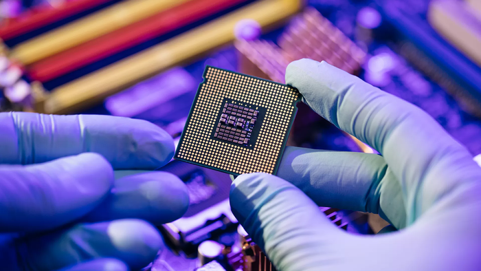 NextImg:Russia Successfully Dodging Sanctions To Secure Semiconductors For Military Tech