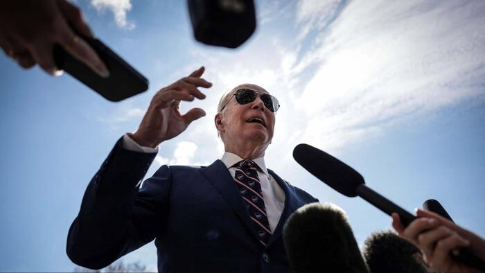 NextImg:Victor Davis Hanson: Fiddling America Away