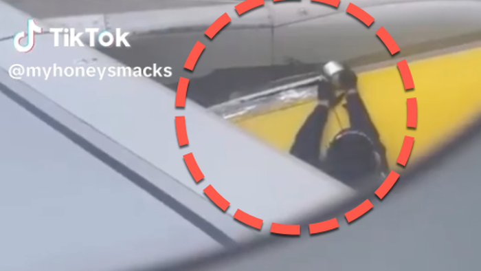 NextImg:Watch: Spirit Airlines Duct Tapes Plane Before Takeoff