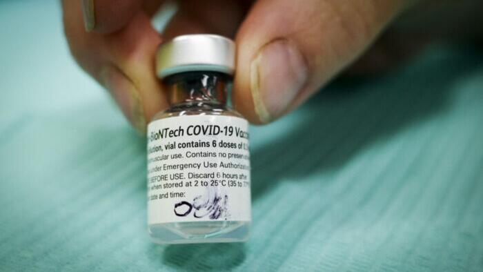 NextImg:Unvaccinated, Terminally-Ill Alberta Woman Denied Transplant Despite Proof Of COVID Natural Immunity