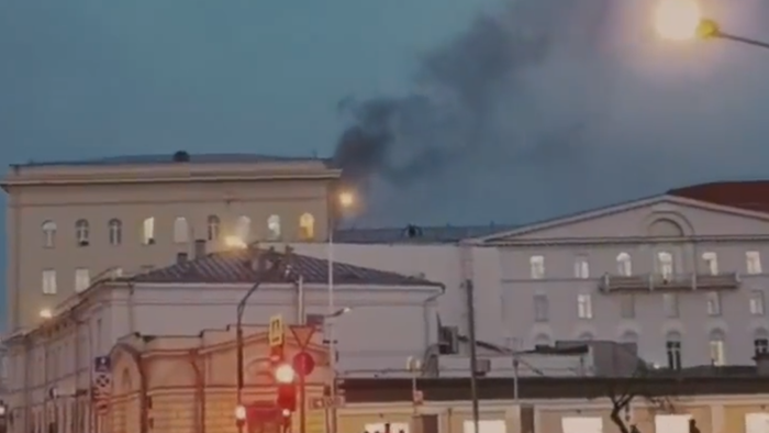 NextImg:Fire Breaks Out At Russian Defense Ministry Building In Moscow