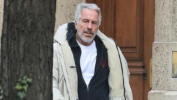NextImg:JPMorgan Internally Flagged Epstein's Large Withdrawals Two Years Before 2008 Pedo Conviction