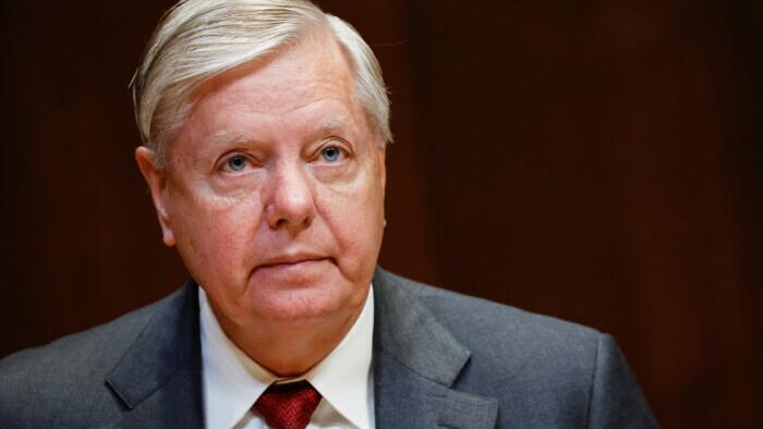 NextImg:Republicans Help Democrats Advance Biden’s Judicial Nominees Amid Feinstein’s Absence
