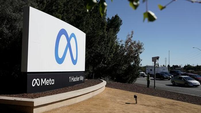 NextImg:Meta Recruiter Says She Was Paid $190,000 Per Year To Do Noting