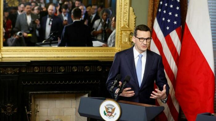 NextImg:Polish PM Mocks Macron For Favoring 'Severing Ties' With US To Appease China