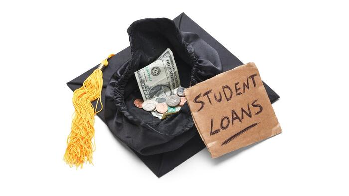 NextImg:Student Loan Servicers Prepare For Chaos As Payments Set To Restart