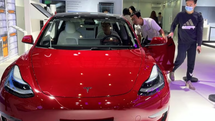 NextImg:Tesla Shares Dip After Company Slashes Prices Yet Again, This Time In Europe, Israel And Singapore