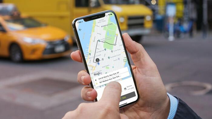 NextImg:Uber Accused Of Price Surging Customers If Phone Battery Is Low