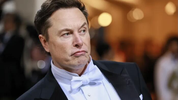 NextImg:Twitter Worth A Third Of Musk's Purchase Price, Says Stakeholder Fidelity