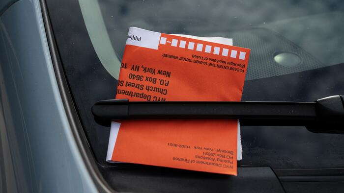 NextImg:NYC May Start Charging Fines That Vary With Offender's Income