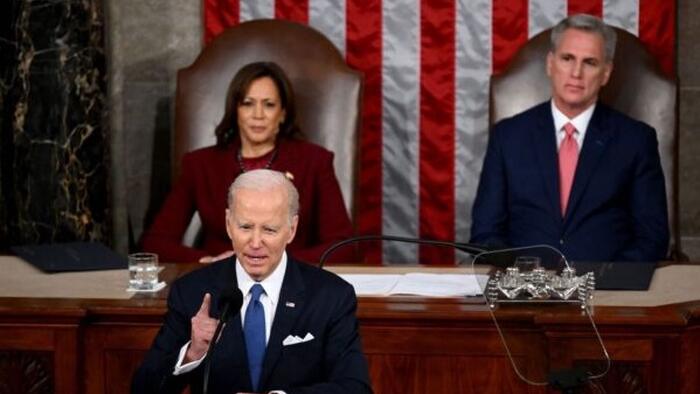 NextImg:Debt Ceiling Negotiations Crumble, McCarthy And Biden To Hold Sunday Call As Impasse Intensifies