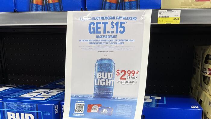 Bud Light Offers $2.99 18-Pack After Sales Tumble Accelerates - Vimarsana News