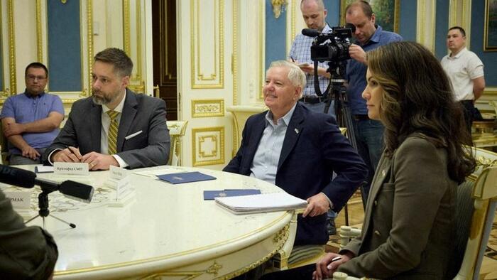 NextImg:Russia Issues Arrest Warrant For Lindsey Graham Over 'Killing Russians' Remarks