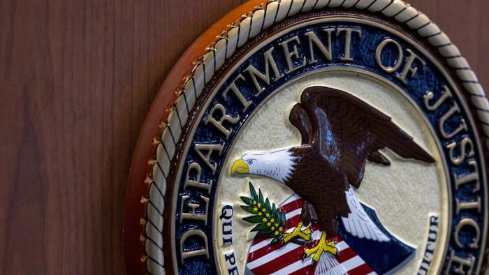 NextImg:Gingrich: Where Are Woodward And Bernstein When We Need Them