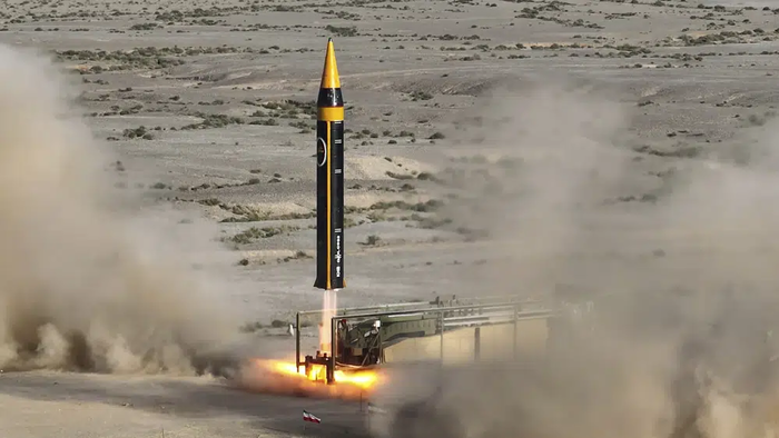 NextImg:Iran Shows Off New Ballistic Missile Capable Of Hitting Israel With Large Payload