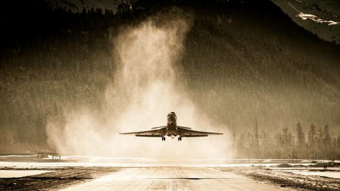 NextImg:Could Falling Private Jet Demand Be Another Sign Rich Pull Back On Spending Ahead Of Economic Turbulence?