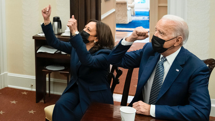 NextImg:Joe Biden Is Losing Young Climate Voters