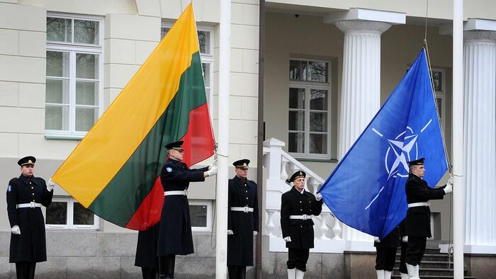 NextImg:NATO To Draw Up Russia War Plans For First Time Since Cold War
