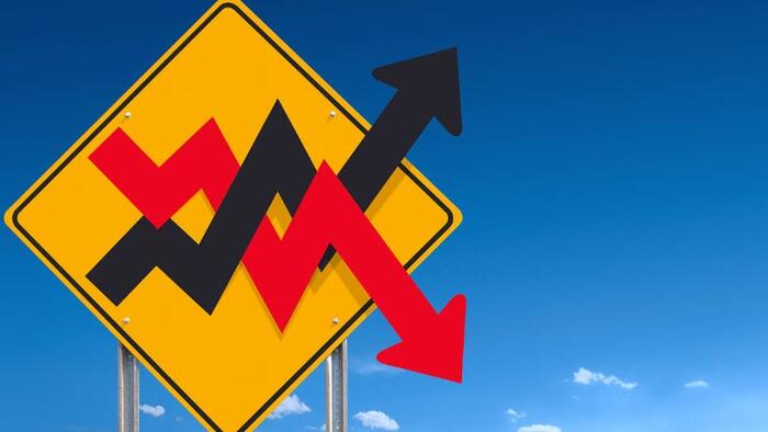 NextImg:VIX Crushed As Curve & Commodities Scream Recession; Banks Skid, Big-Tech Bid