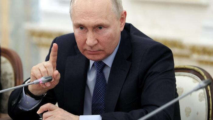 NextImg:Putin Says A Political Solution Is Still Possible