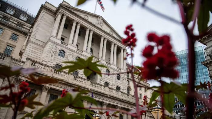 NextImg:BOE Shocks Markets With Surprise 50bps Rate Hike In Crusade Against Red Hot Inflation
