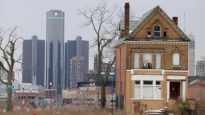 NextImg:'Urban Doom Loop' Hits Midwest