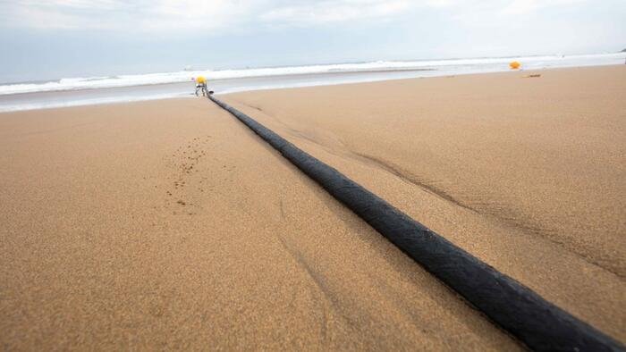 NextImg:Senior Russian Official: Putin Has Green Light To Sever Undersea Commo Cables