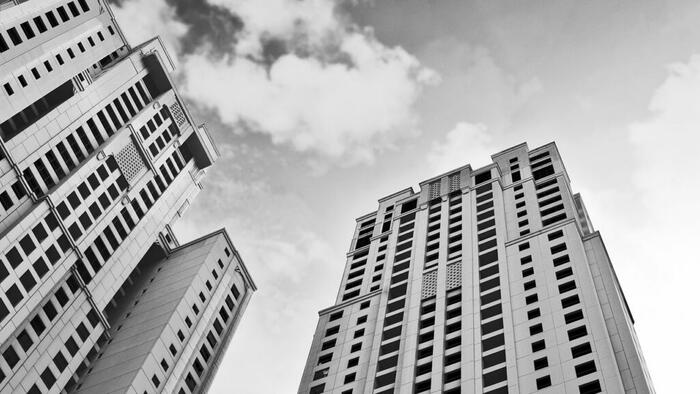 NextImg:The Fed Blew Up Another Real Estate Bubble And It's Losing Air